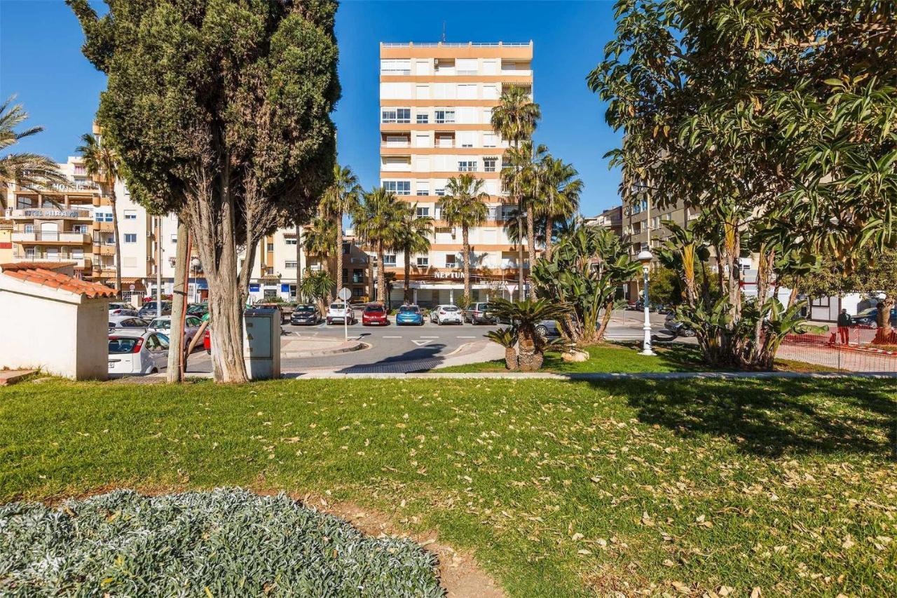 A&N Neptuno Torre Del Mar Apartman Kültér fotó