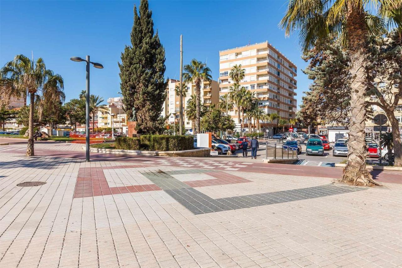 A&N Neptuno Torre Del Mar Apartman Kültér fotó