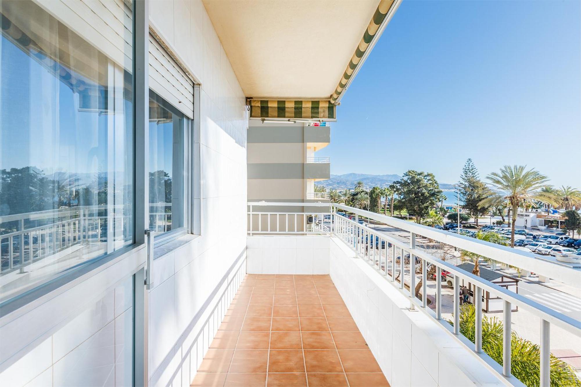 A&N Neptuno Torre Del Mar Apartman Kültér fotó