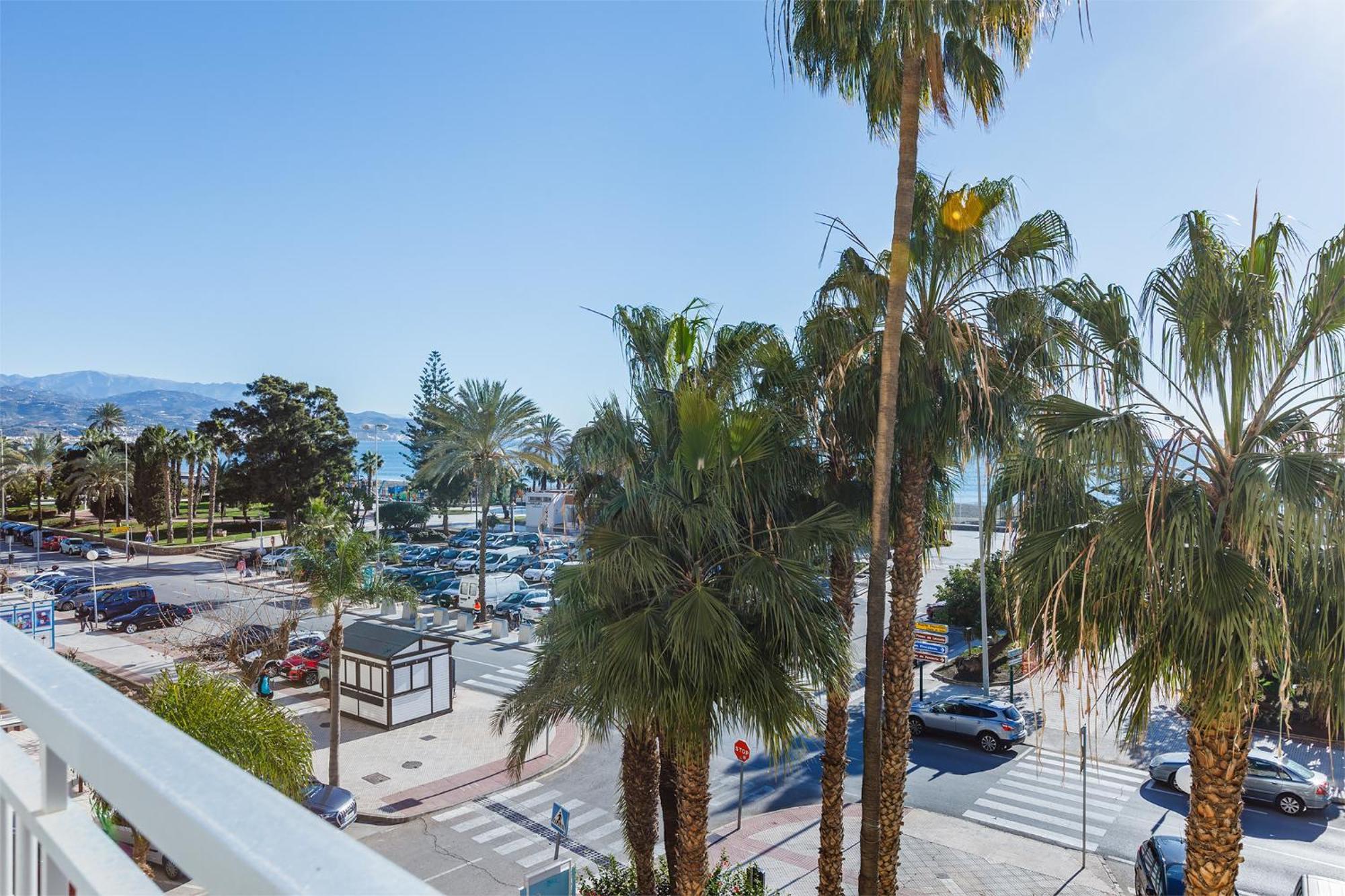 A&N Neptuno Torre Del Mar Apartman Kültér fotó