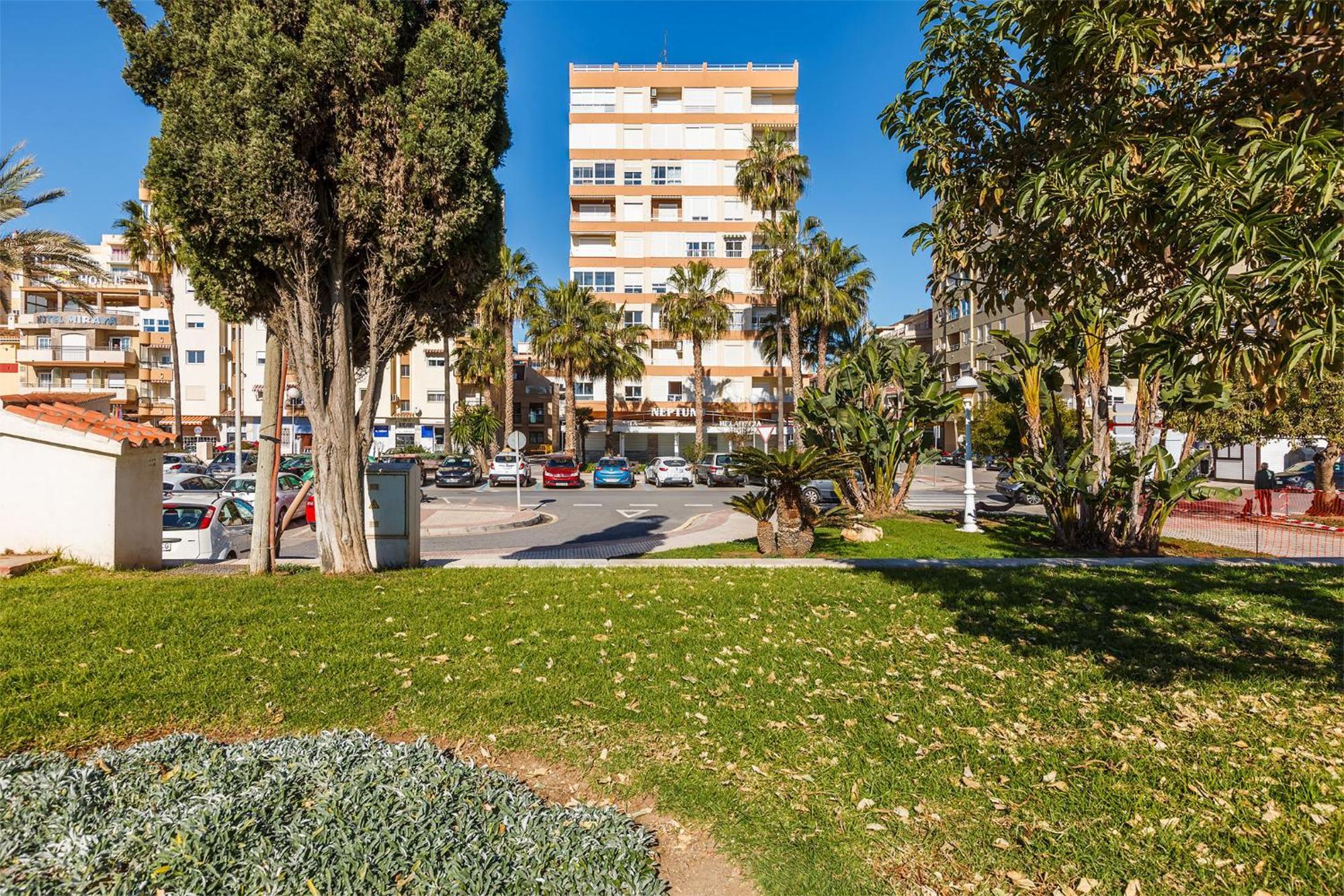 A&N Neptuno Torre Del Mar Apartman Kültér fotó